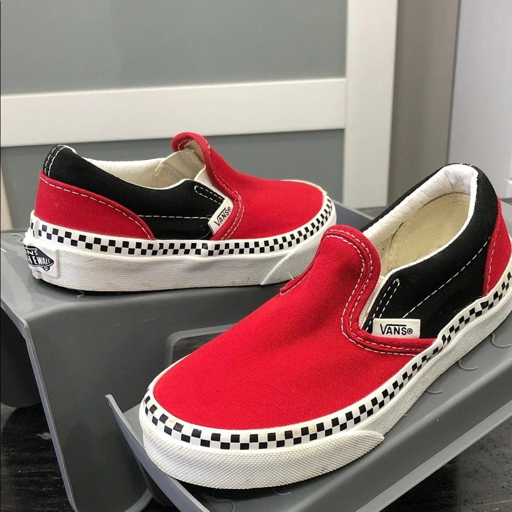 Vans Classic Slip-On Sneakers – Red & Black + Checkered  – Toddler Size 11 US - Picture 3 of 10